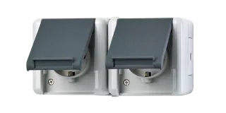 Двойная горизонтальная SCHUKO-розетка 16A 250V~ для накладного монтажа IP44