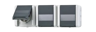 Тройная горизонтальная SCHUKO-розетка 16A 250V ~; для накладного монтажа IP44