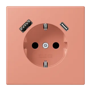 SCHUKO-розетка · защита от детей · пружинные зажимы · USB-зарядка