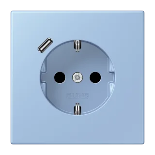 SCHUKO-розетка · защита от детей · пружинные зажимы · USB-зарядка