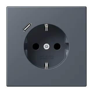 SCHUKO-розетка · защита от детей · пружинные зажимы · USB-зарядка